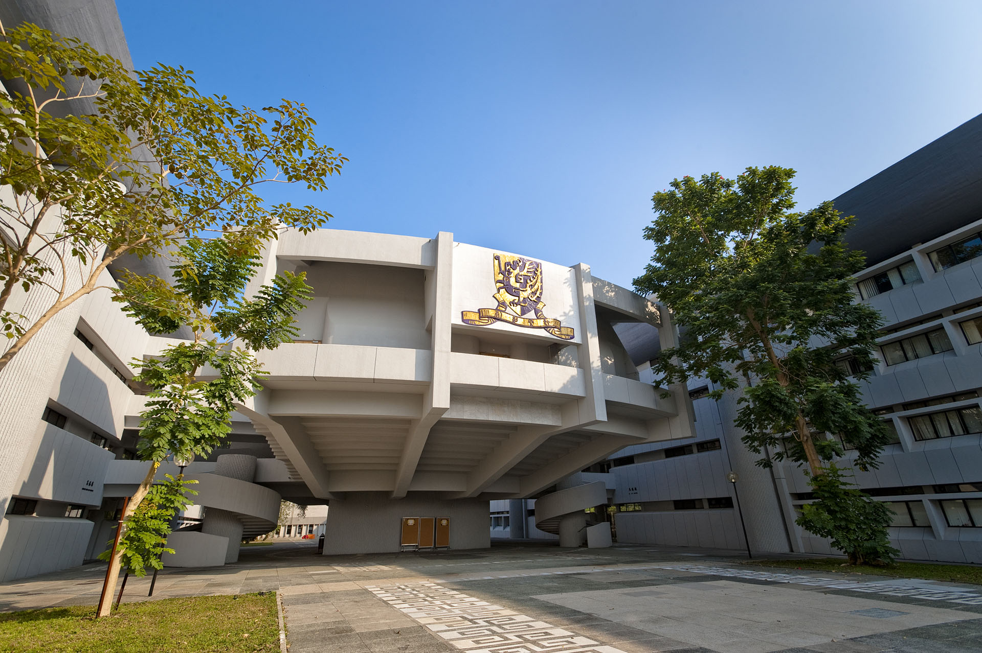 Why CUHK? Top Ranking University in Hong Kong CUHK MBA